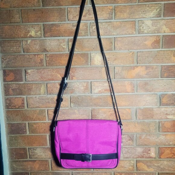 NWOT! VXI Charlotte Black/Pink Conceal & Carry Crossbody Utility Bag - Picture 3 of 15